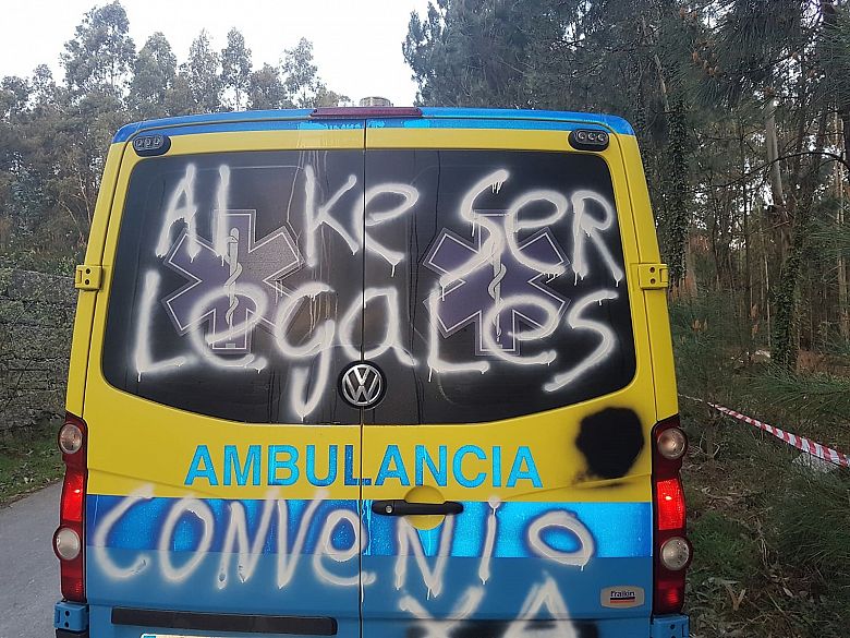 19-03-12 AmbulanciaPintadaFeijooDimision02.jpeg